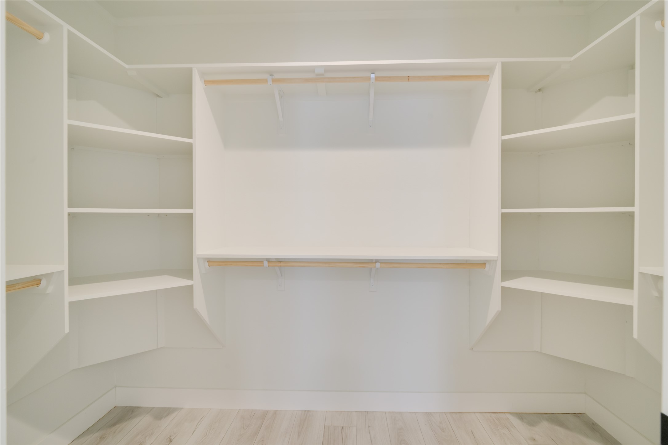 Missoula, Montana 59808, United States, 3 Bedrooms Bedrooms, ,2 BathroomsBathrooms,Residential,Active,191967