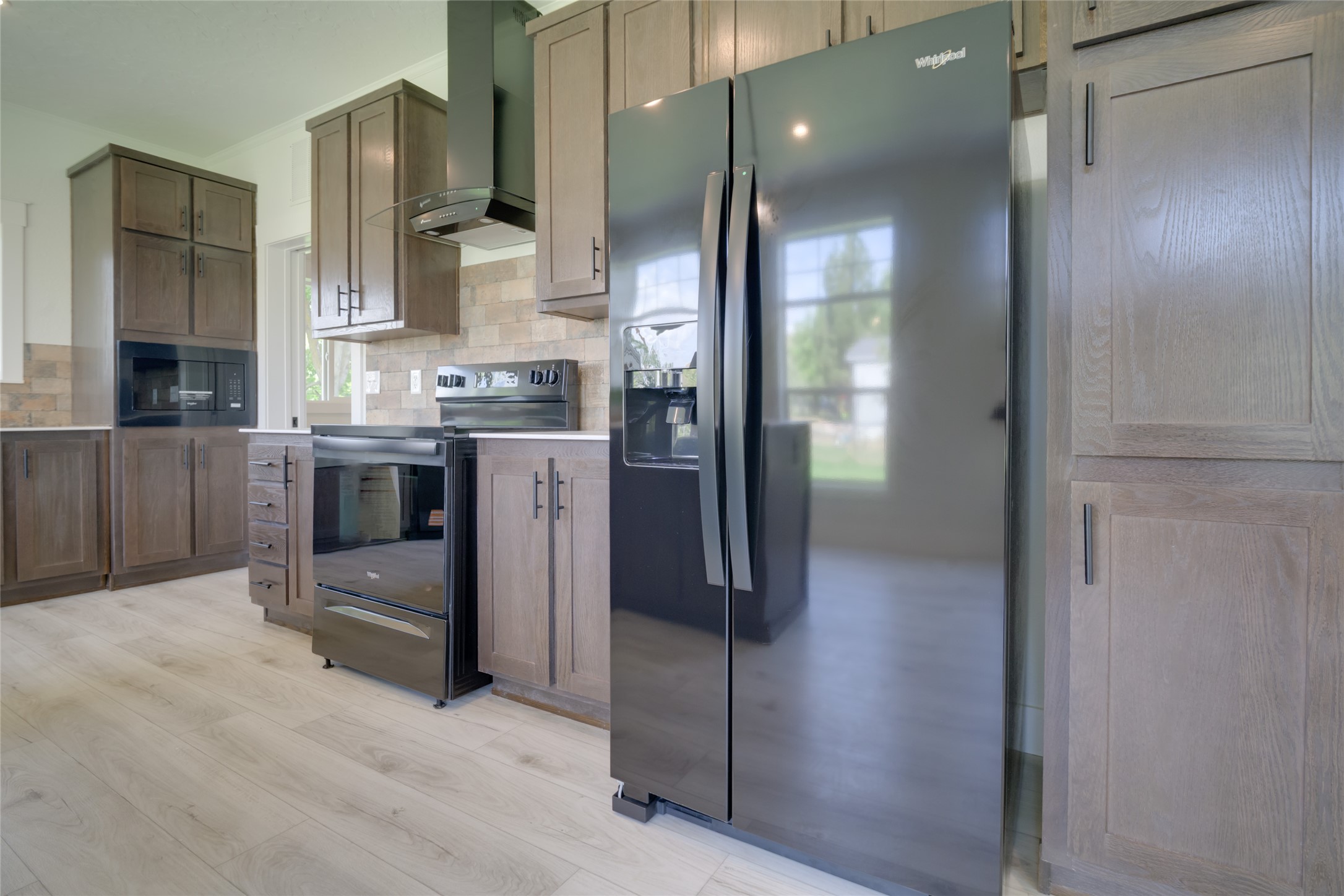 Missoula, Montana 59808, United States, 3 Bedrooms Bedrooms, ,2 BathroomsBathrooms,Residential,Active,191967