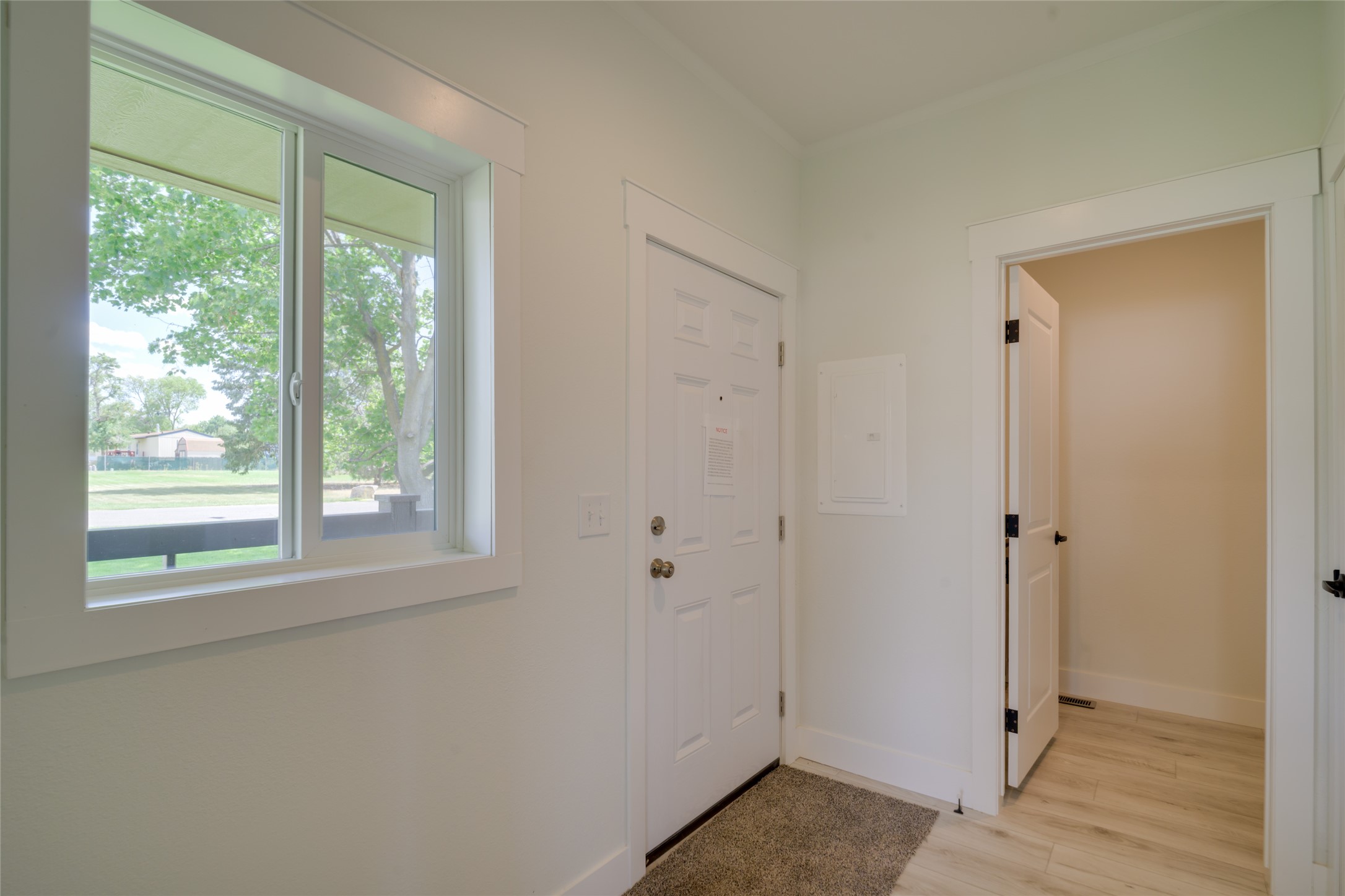 Missoula, Montana 59808, United States, 3 Bedrooms Bedrooms, ,2 BathroomsBathrooms,Residential,Active,191967