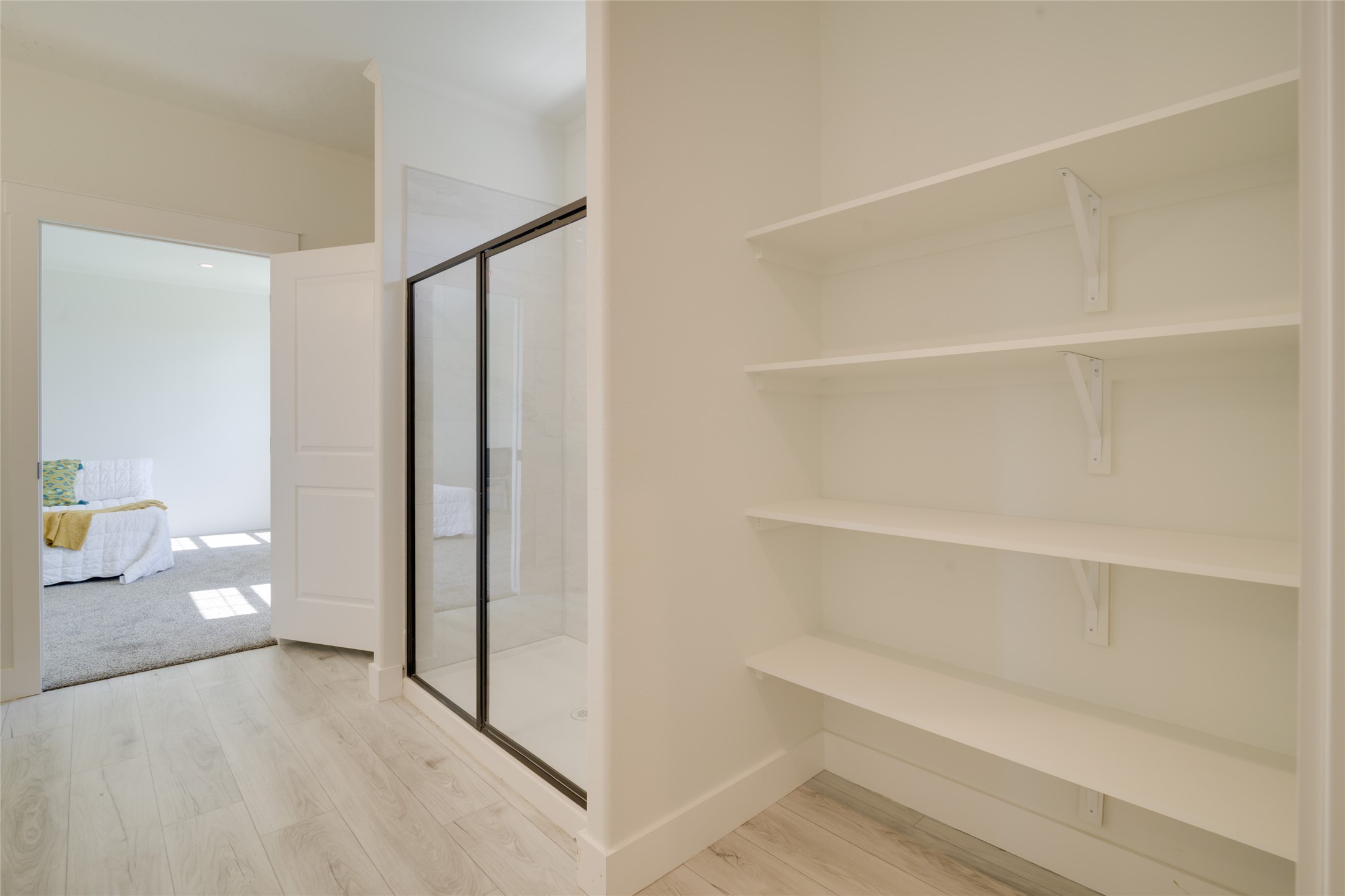 Missoula, Montana 59808, United States, 3 Bedrooms Bedrooms, ,2 BathroomsBathrooms,Residential,Active,191967