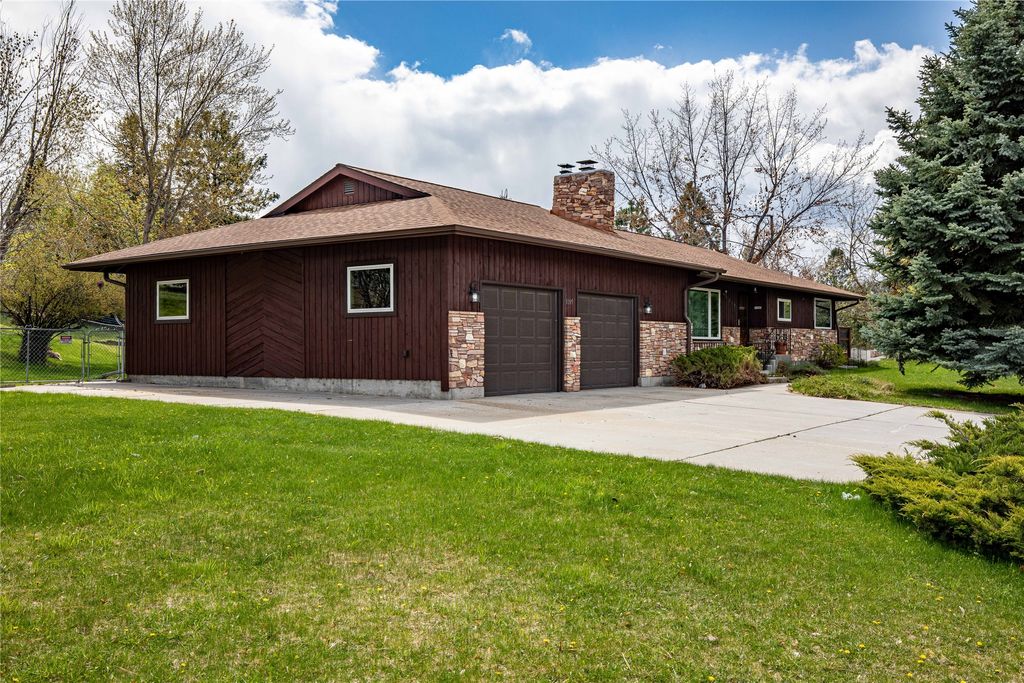Photo of 3205 Paul Lane, Missoula, MT 59803 (MLS # 30067455)