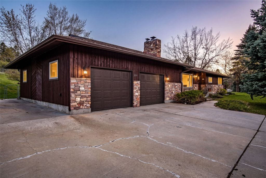 Photo of 3205 Paul Lane, Missoula, MT 59803 (MLS # 30067455)