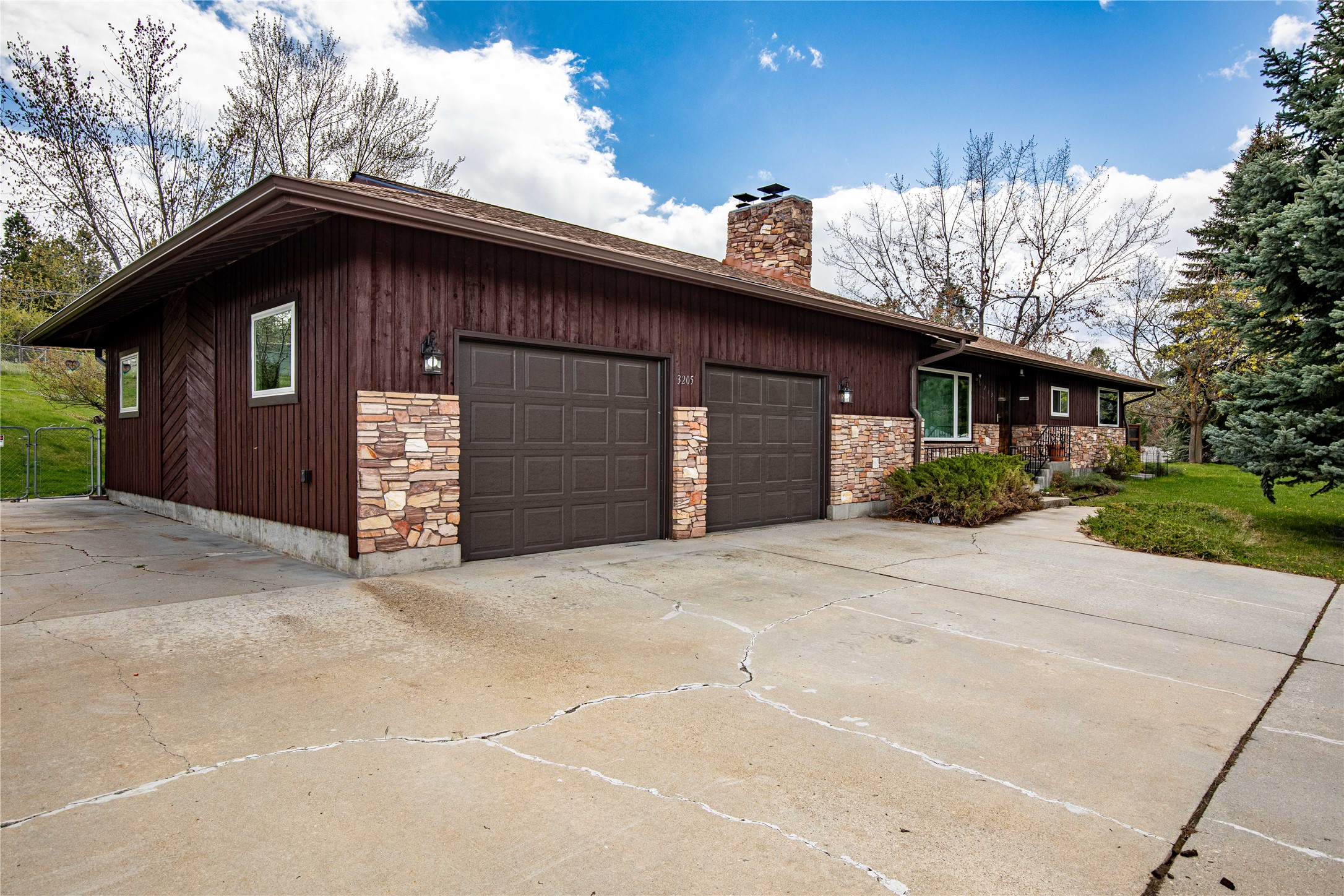 3205 Paul Lane
