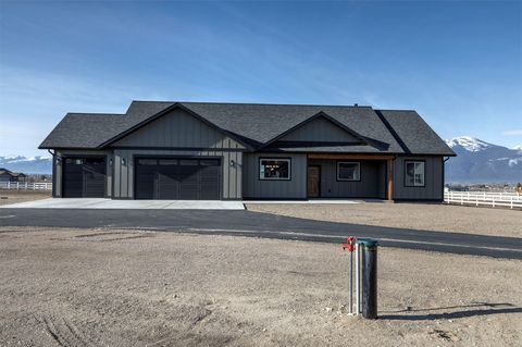 Photo of 819 Chieftain Court, Stevensville, MT 59870 (MLS # 30064542)