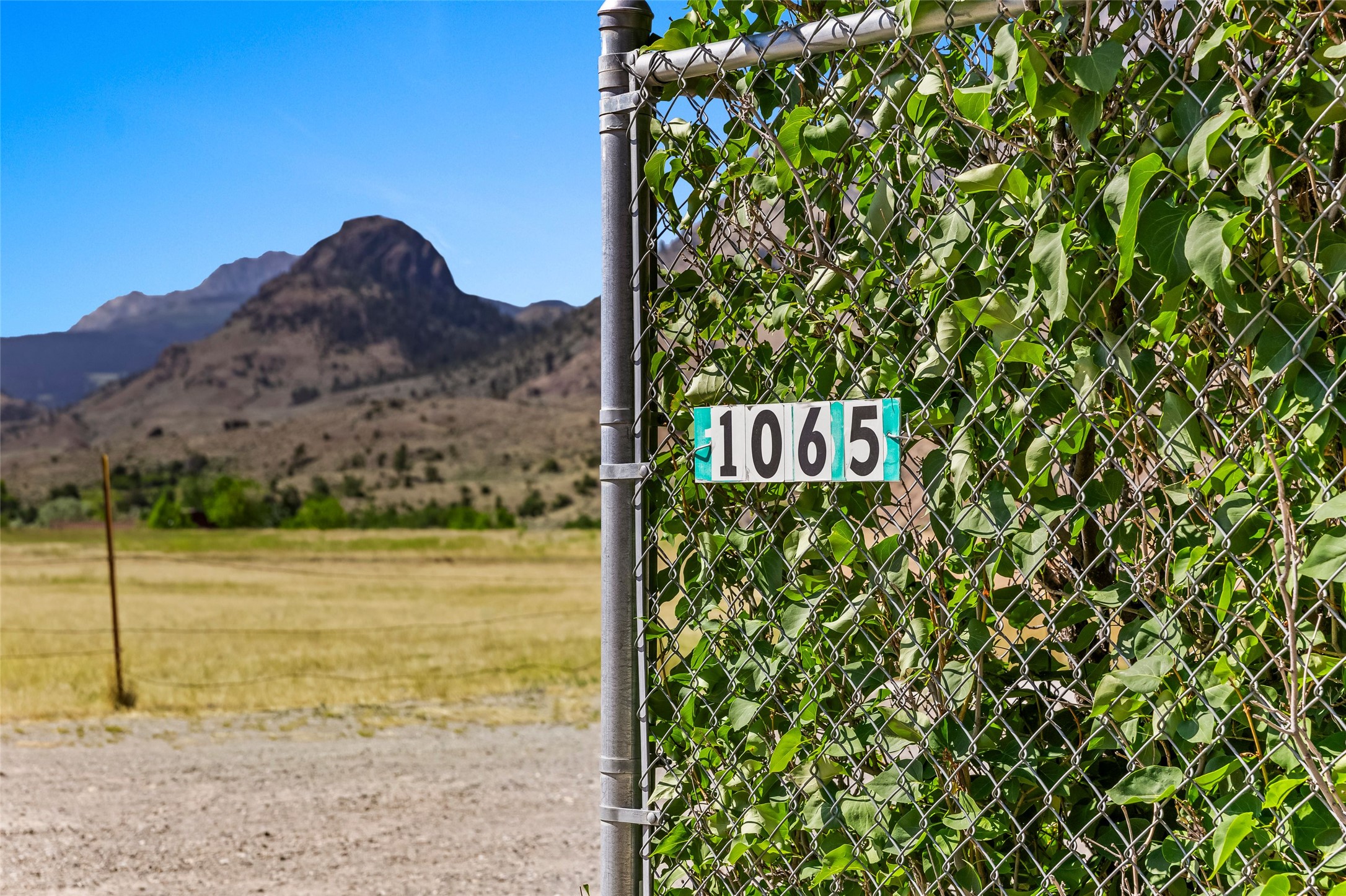 1065 US Highway 89 S