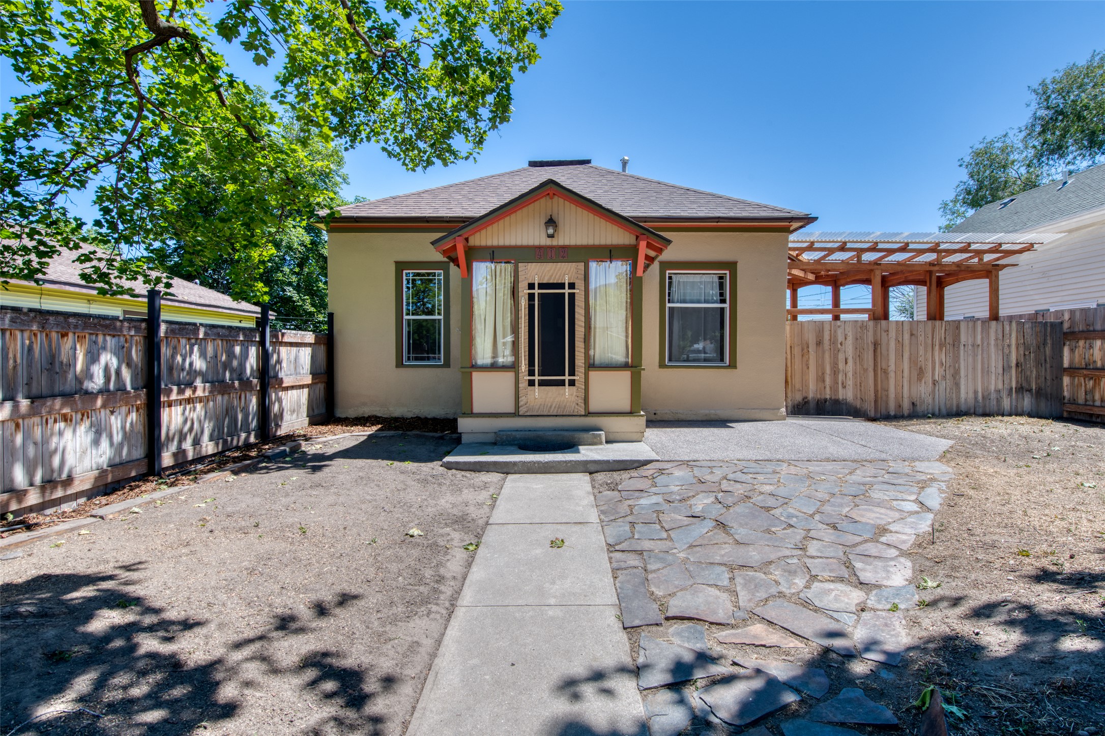 412 N 5th Street