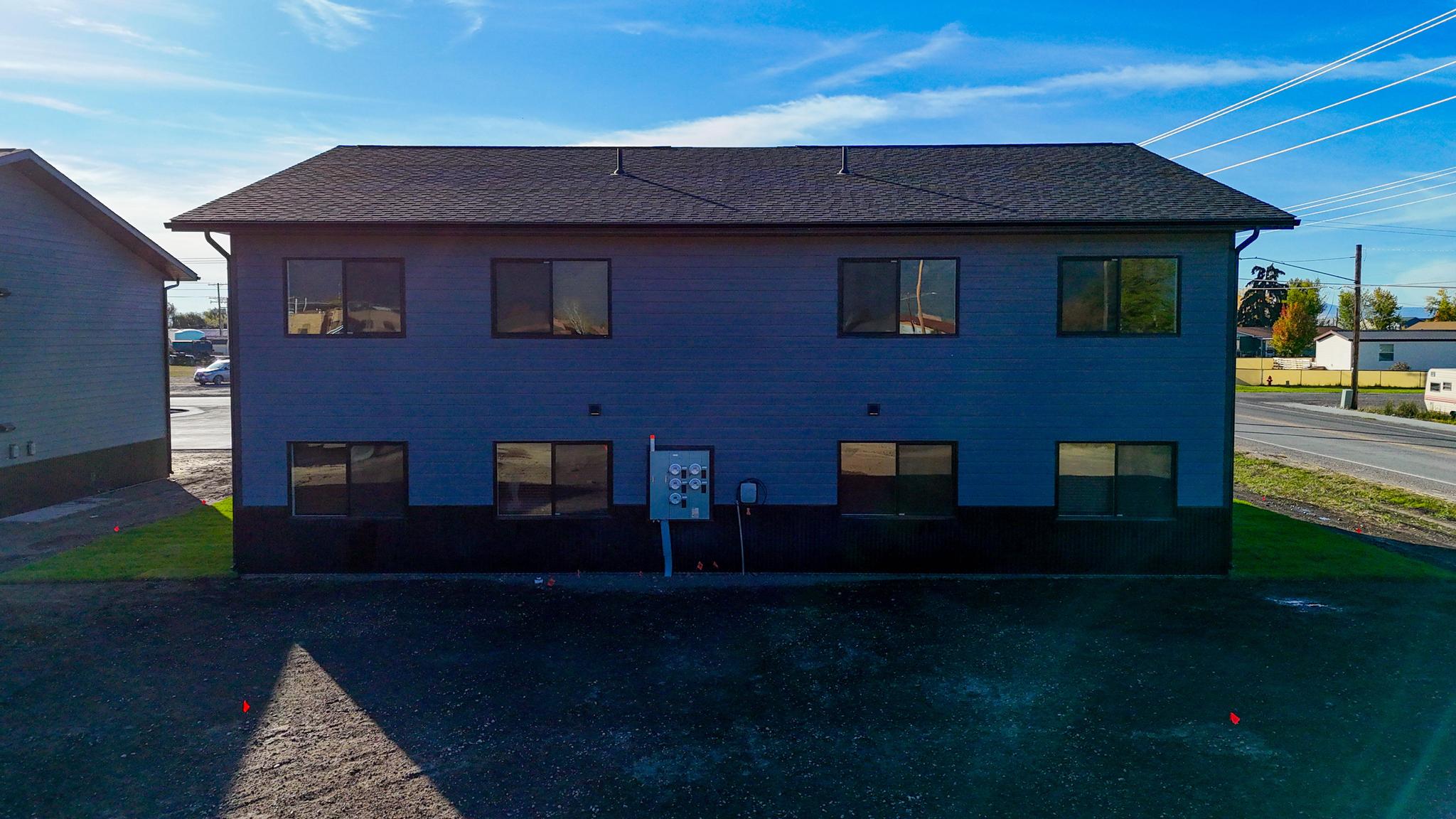 12 9th Avenue SW A, B C and D