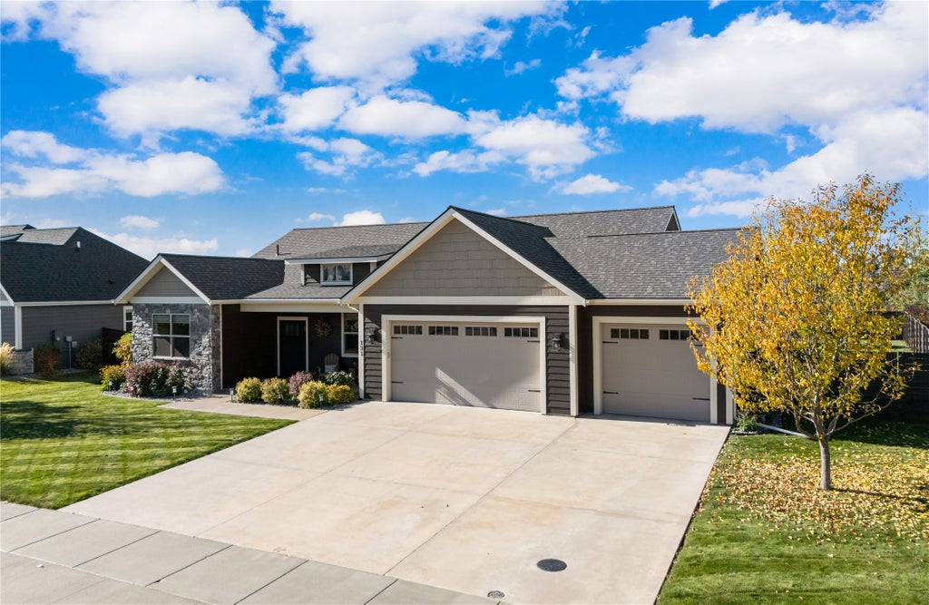 Photo of 131 E Swift Creek Way, Kalispell, MT 59901 (MLS # 30079575)
