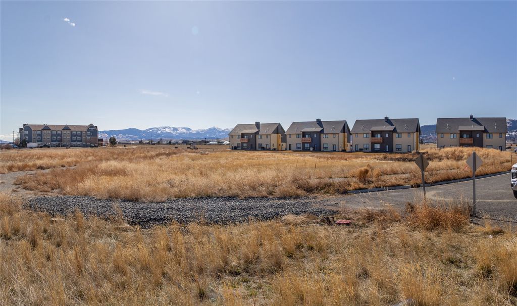 Photo of 2310 Shorthorn Avenue, Helena, MT 59602 (MLS # 30054439)