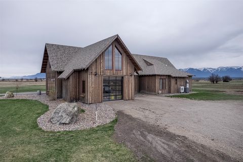 Tiny photo for 93 Goose Lane, Kalispell, MT 59901 (MLS # 30067057)