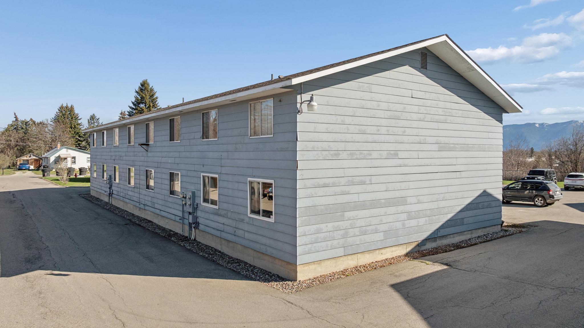 836 E Washington Street