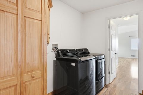 Tiny photo for 652 Pathfinder Road S, Stevensville, MT 59870 (MLS # 30070220)