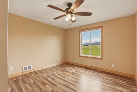 Tiny photo for 652 Pathfinder Road S, Stevensville, MT 59870 (MLS # 30070220)