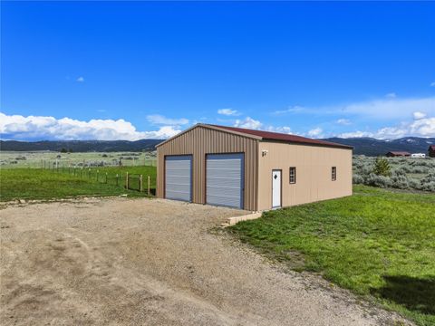 Tiny photo for 652 Pathfinder Road S, Stevensville, MT 59870 (MLS # 30070220)