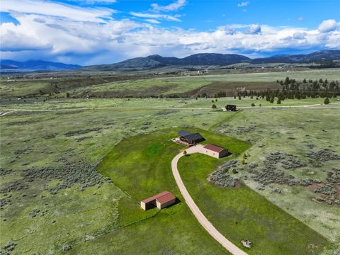 Tiny photo for 652 Pathfinder Road S, Stevensville, MT 59870 (MLS # 30070220)