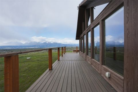 Tiny photo for 652 Pathfinder Road S, Stevensville, MT 59870 (MLS # 30070220)