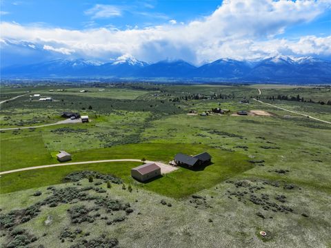 Tiny photo for 652 Pathfinder Road S, Stevensville, MT 59870 (MLS # 30070220)