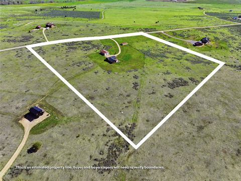 Tiny photo for 652 Pathfinder Road S, Stevensville, MT 59870 (MLS # 30070220)