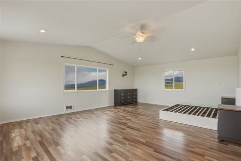 Tiny photo for 652 Pathfinder Road S, Stevensville, MT 59870 (MLS # 30070220)