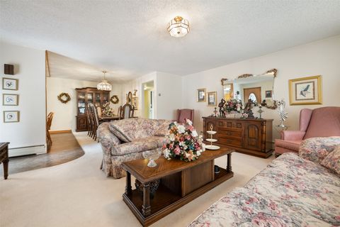 Tiny photo for 2818 Elizabeth Warren Avenue, Butte, MT 59701 (MLS # 30071000)