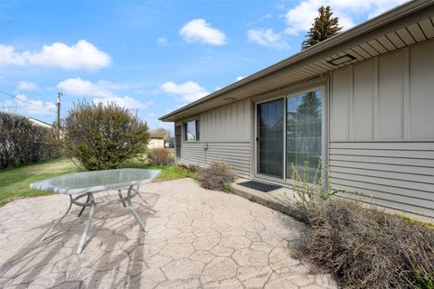 Tiny photo for 2818 Elizabeth Warren Avenue, Butte, MT 59701 (MLS # 30071000)