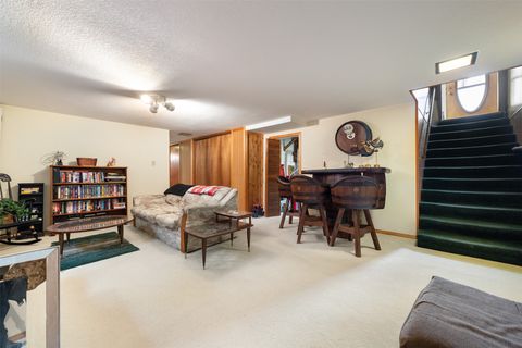 Tiny photo for 2818 Elizabeth Warren Avenue, Butte, MT 59701 (MLS # 30071000)