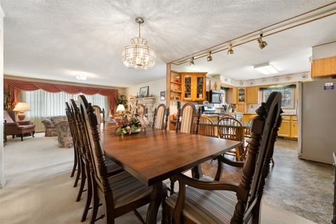 Tiny photo for 2818 Elizabeth Warren Avenue, Butte, MT 59701 (MLS # 30071000)