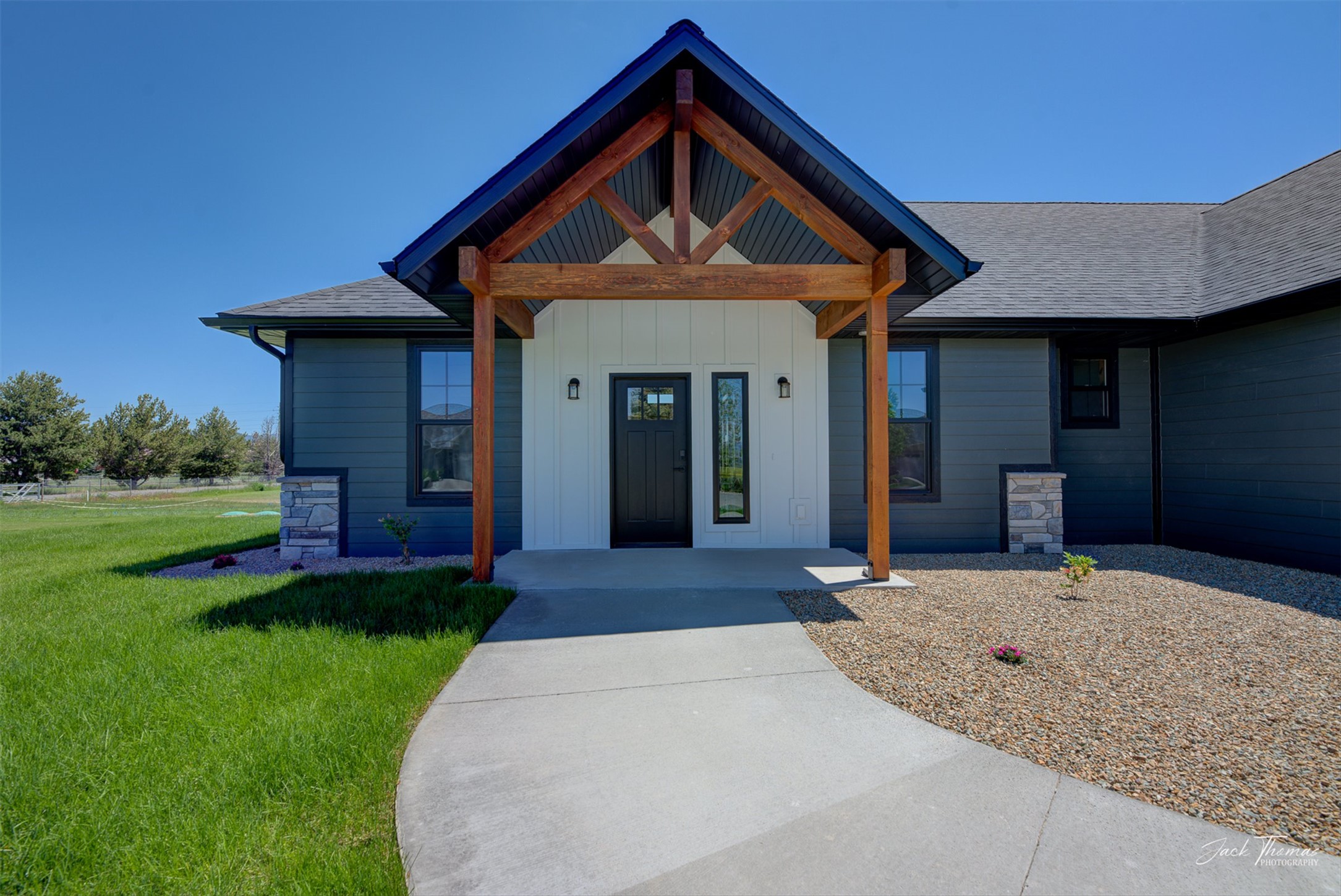 4279 Country View Drive
