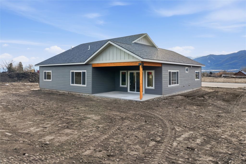 Photo of 3572 Cimarron Lane, Stevensville, MT 59870 (MLS # 30061080)