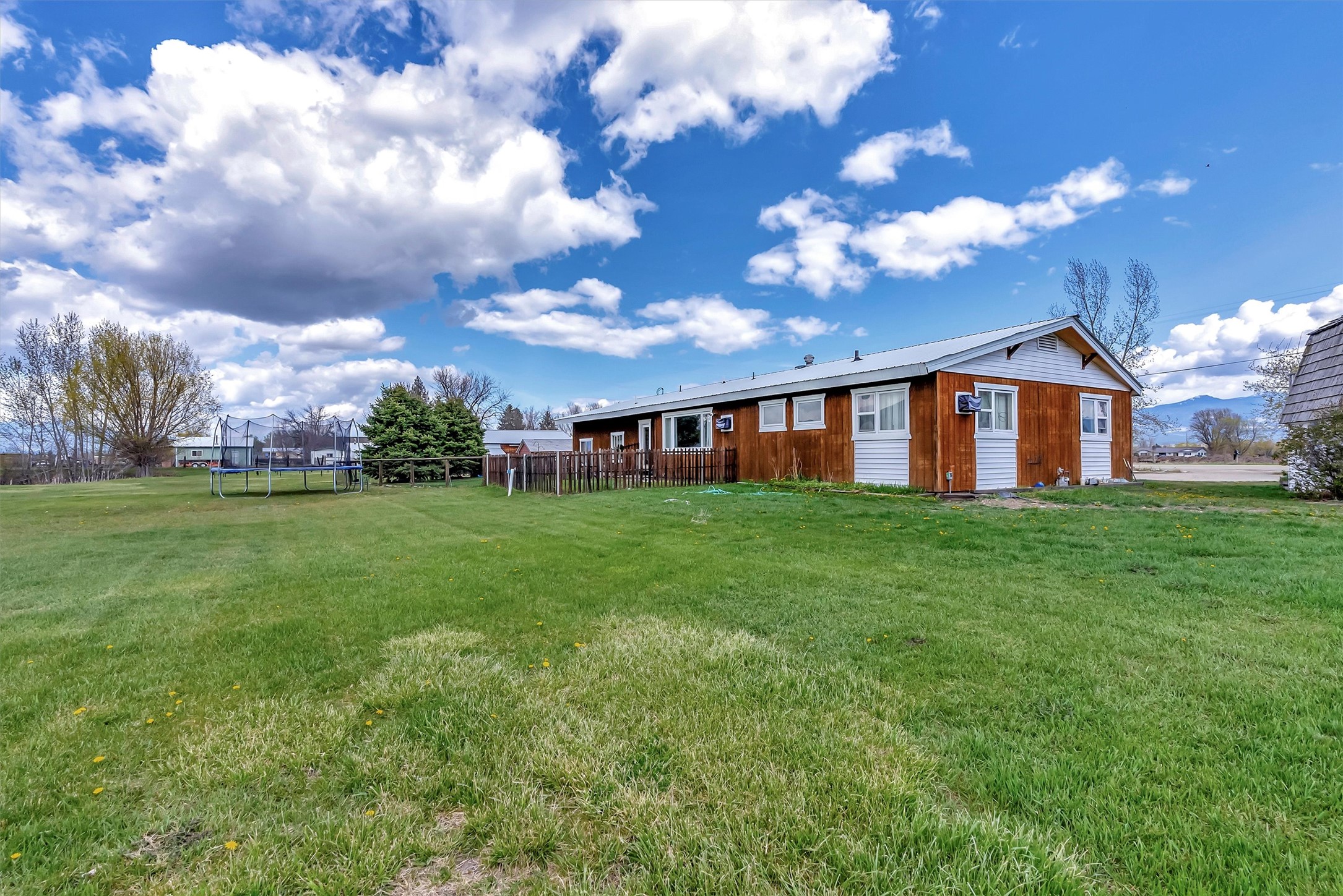 611 Old Corvallis Road