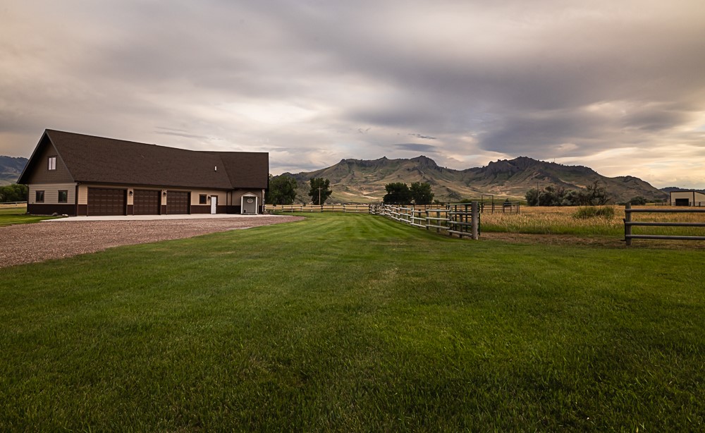 2127 Old Us Highway 91