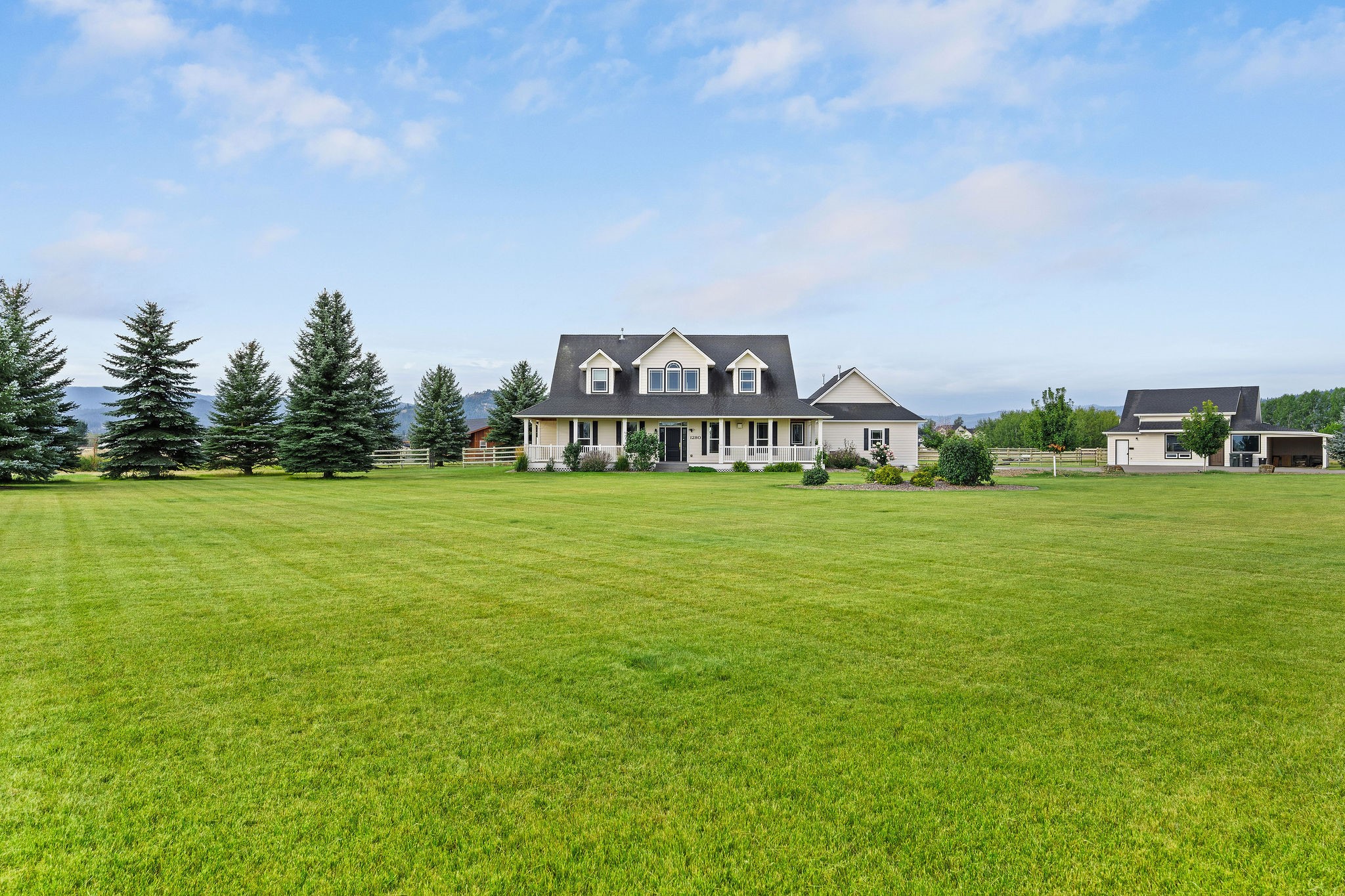 1280 Quarter Horse Lane
