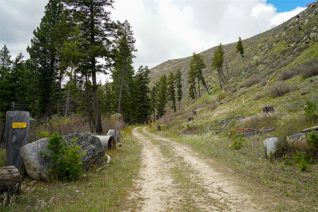 Photo of 5805 Serenity Lane, Conner, MT 59827 (MLS # 30068778)