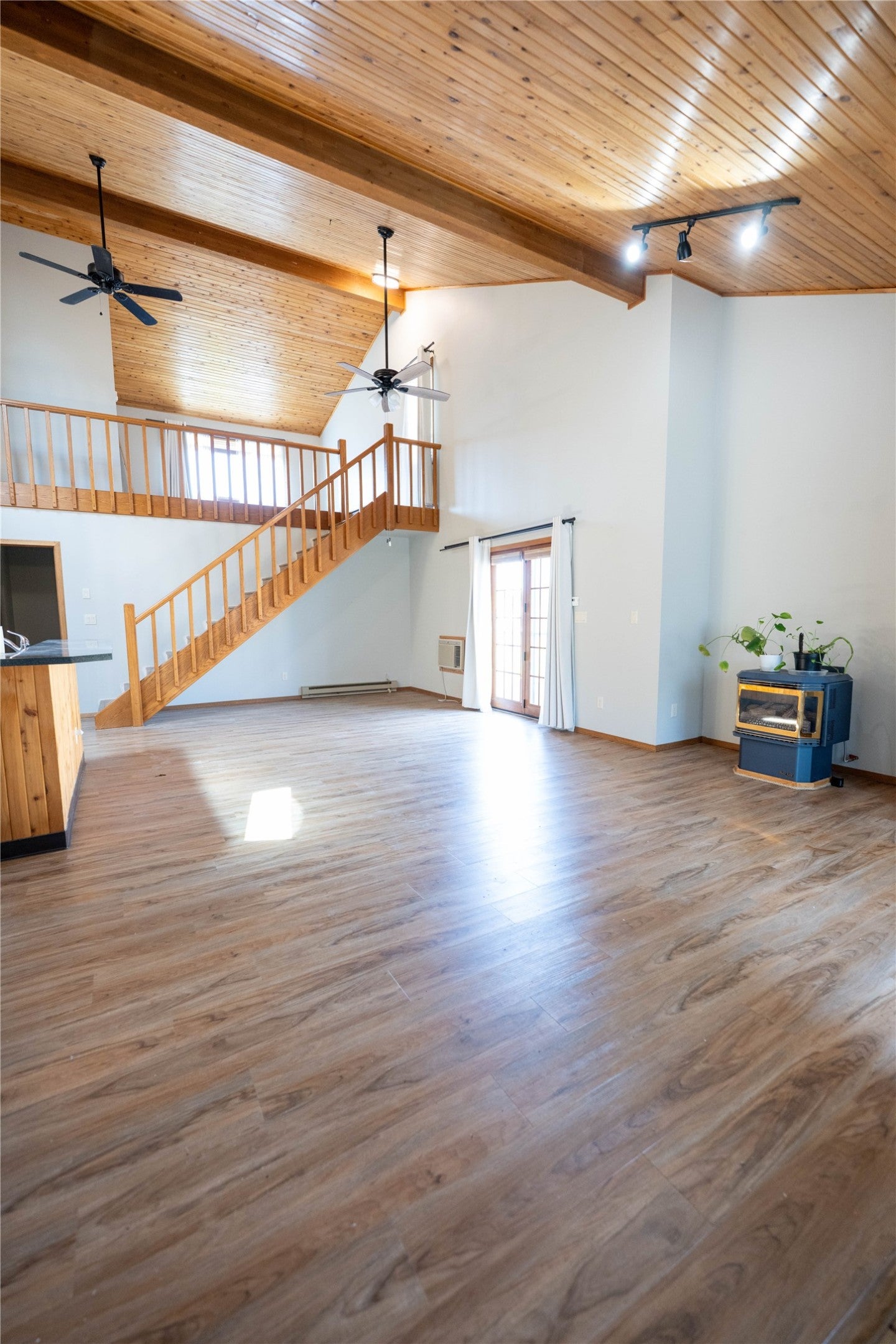 516 Coventry Court