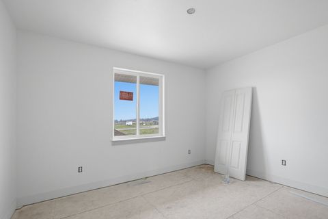 Tiny photo for 417 Wheatland Way, Stevensville, MT 59870 (MLS # 30069475)