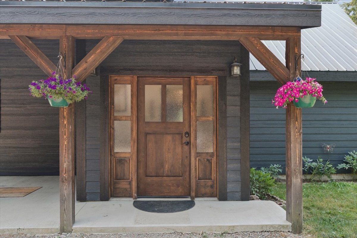 2034 Foothill Road