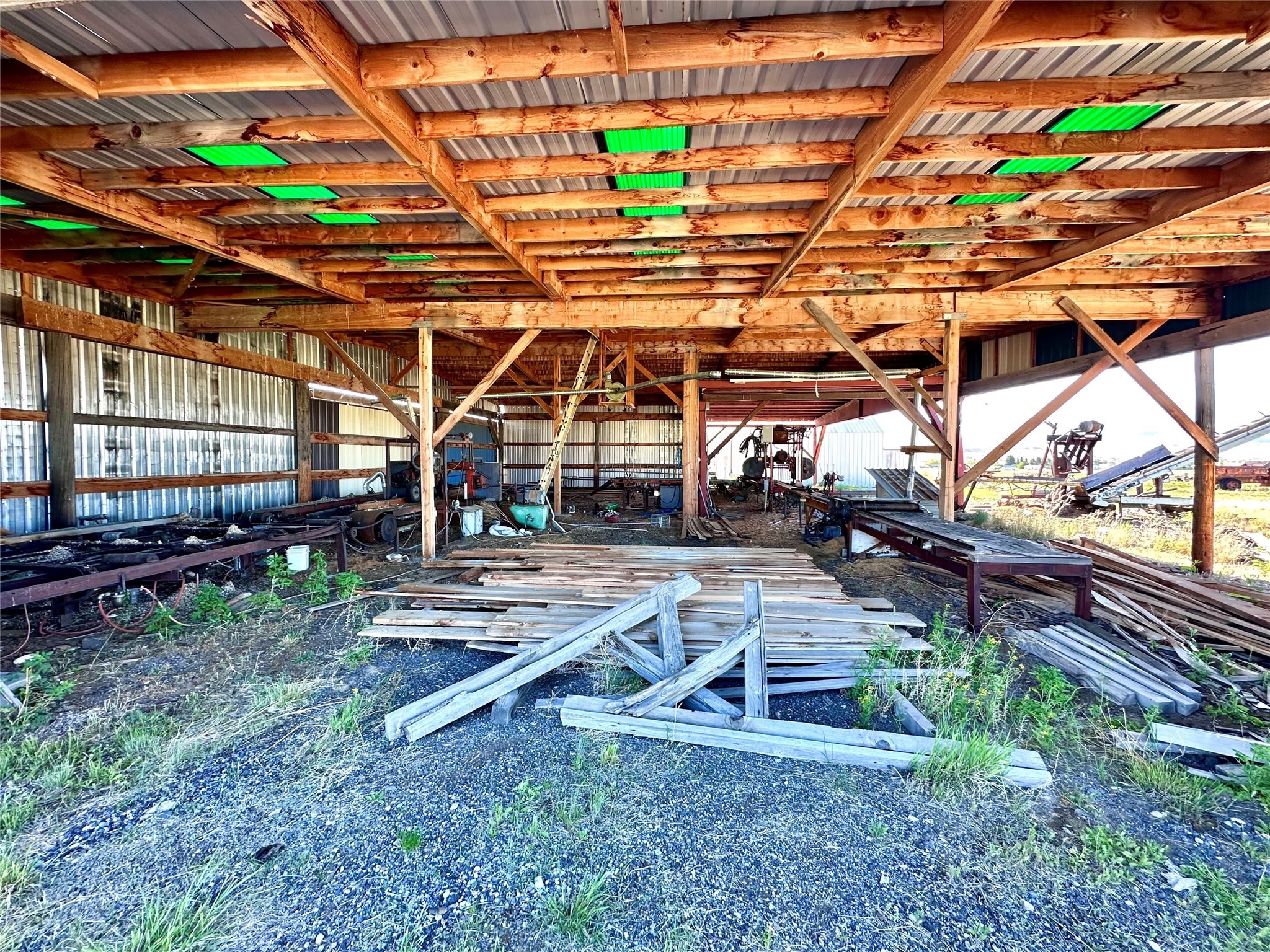 829 Airport Road