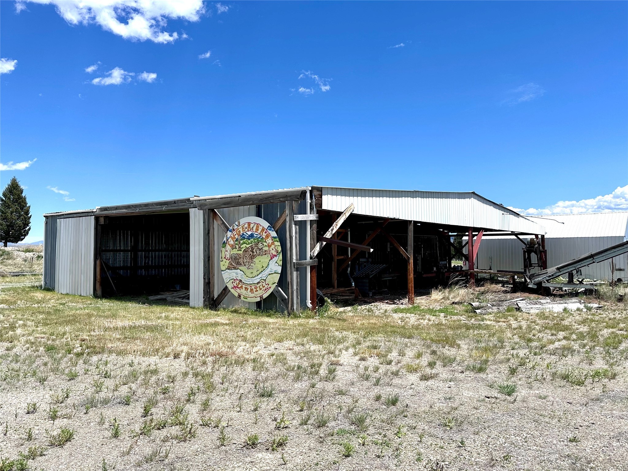 829 Airport Road