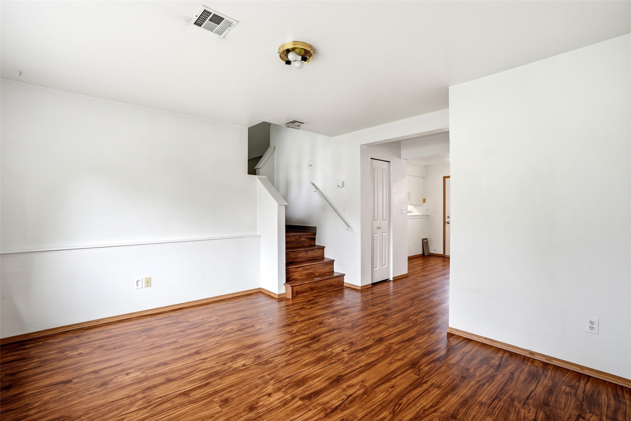 2226 Hillside Drive