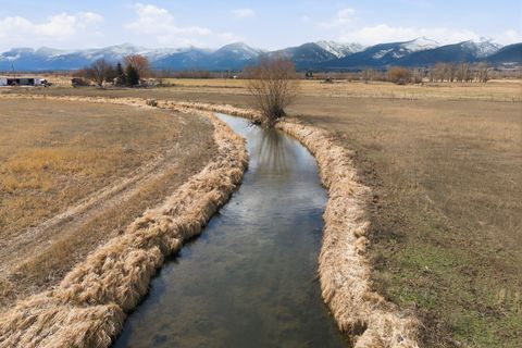 2663 Eastside Hwy Stevensville MT 59870