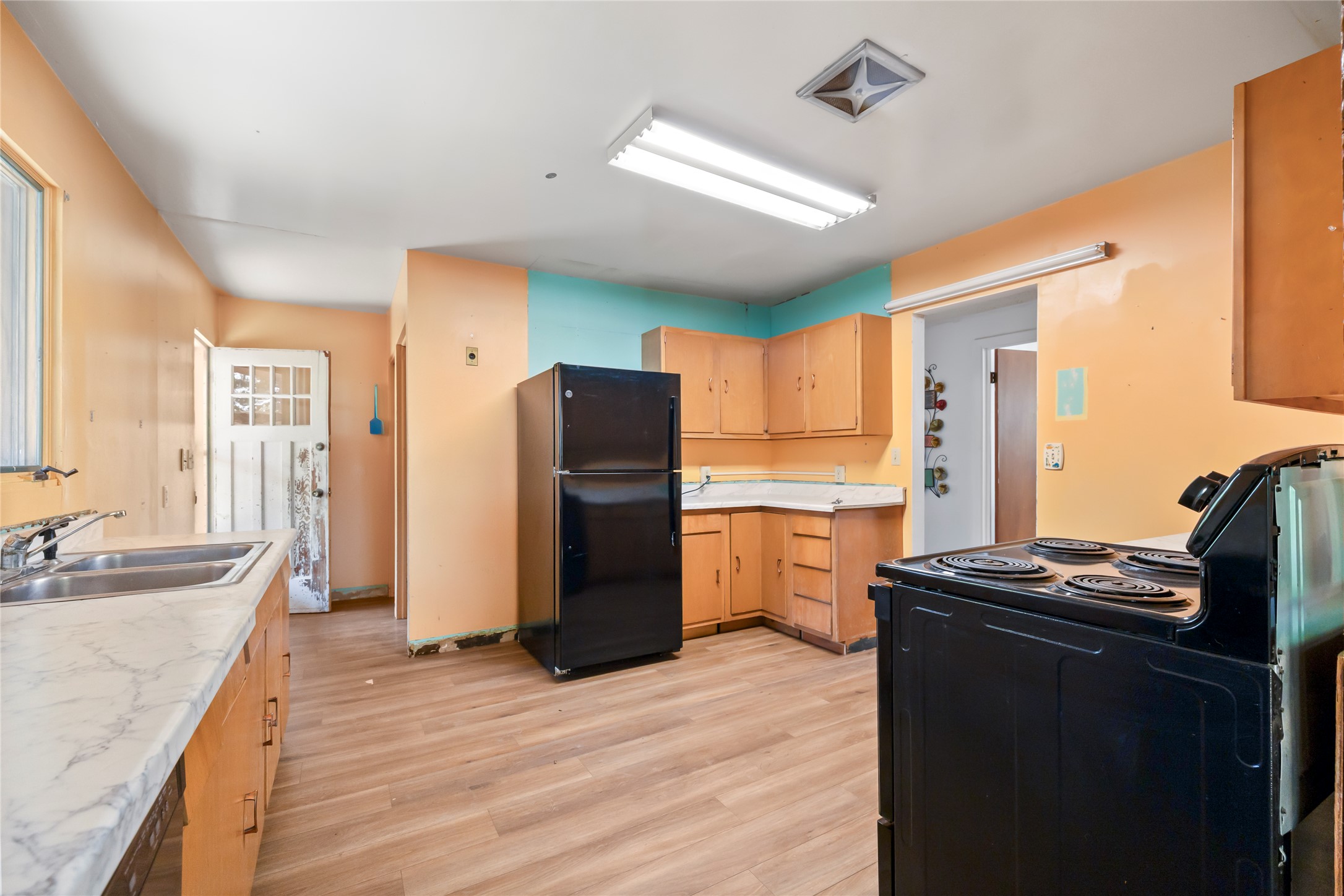420 6th Street