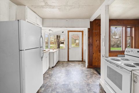 Tiny photo for 1312 2nd Avenue E, Kalispell, MT 59901 (MLS # 30061110)