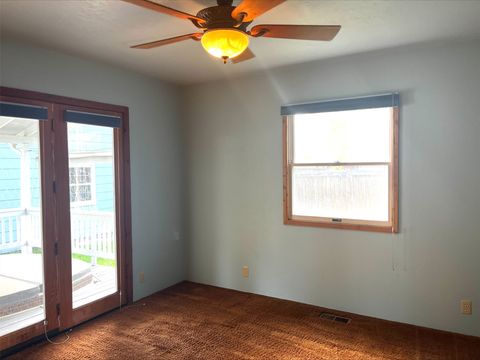 Tiny photo for 325 North Avenue E, Missoula, MT 59801 (MLS # 30069595)
