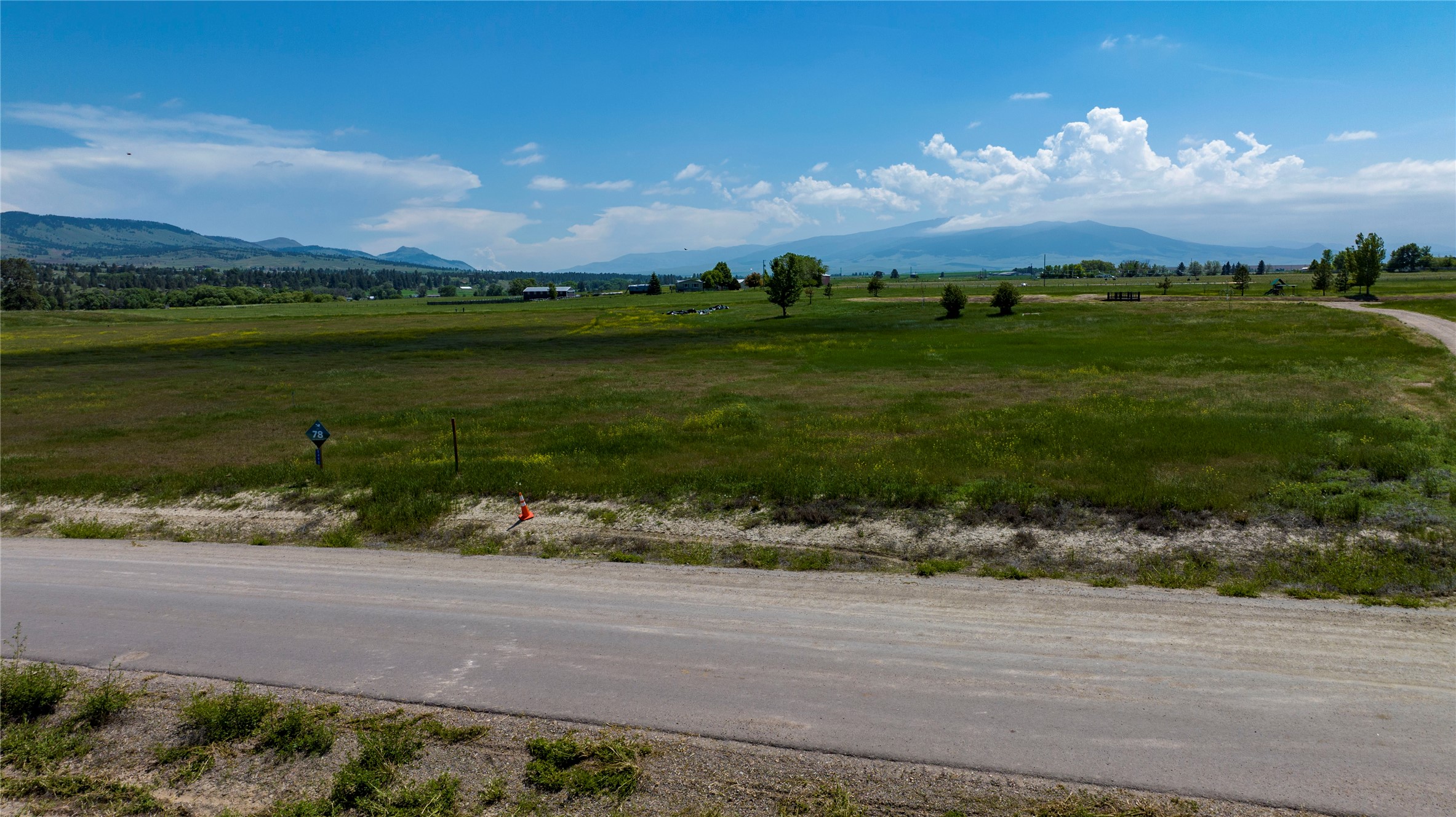 5494 Fireweed Loop