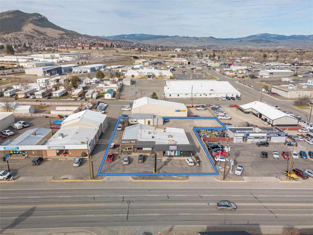 Photo of 1740 N Montana Avenue, Helena, MT 59601 (MLS # 30067333)