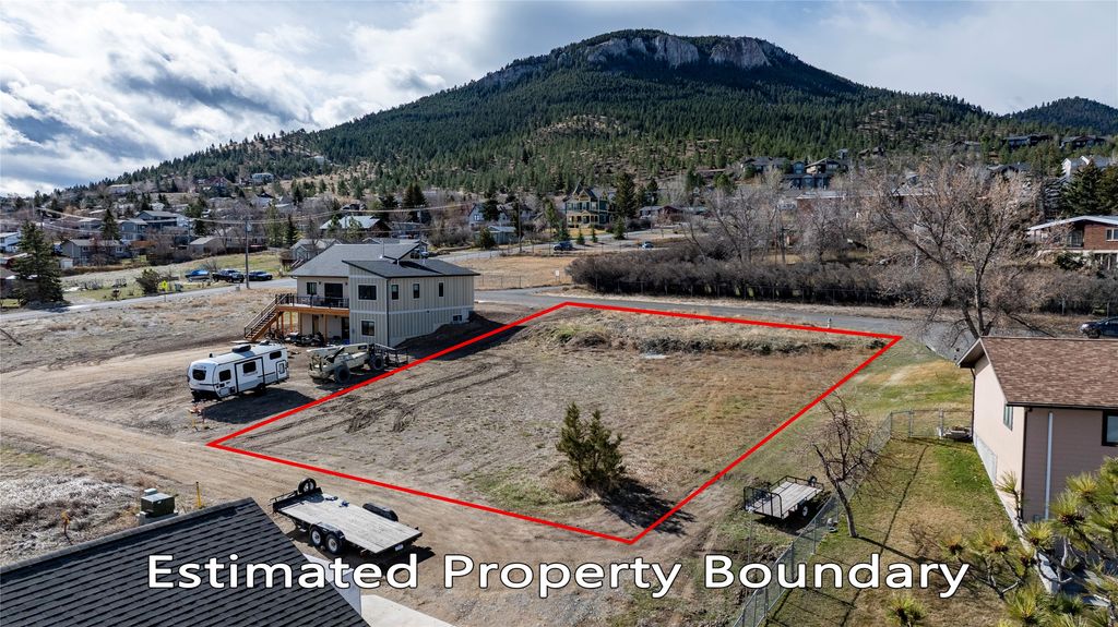 Photo of 1936 Stuart Street, Helena, MT 59601 (MLS # 30066755)