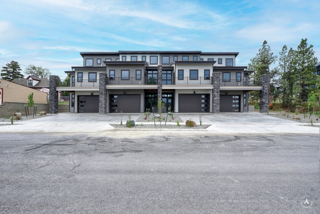 Photo of 2211 Hauser Boulevard, Helena, MT 59601 (MLS # 30075216)
