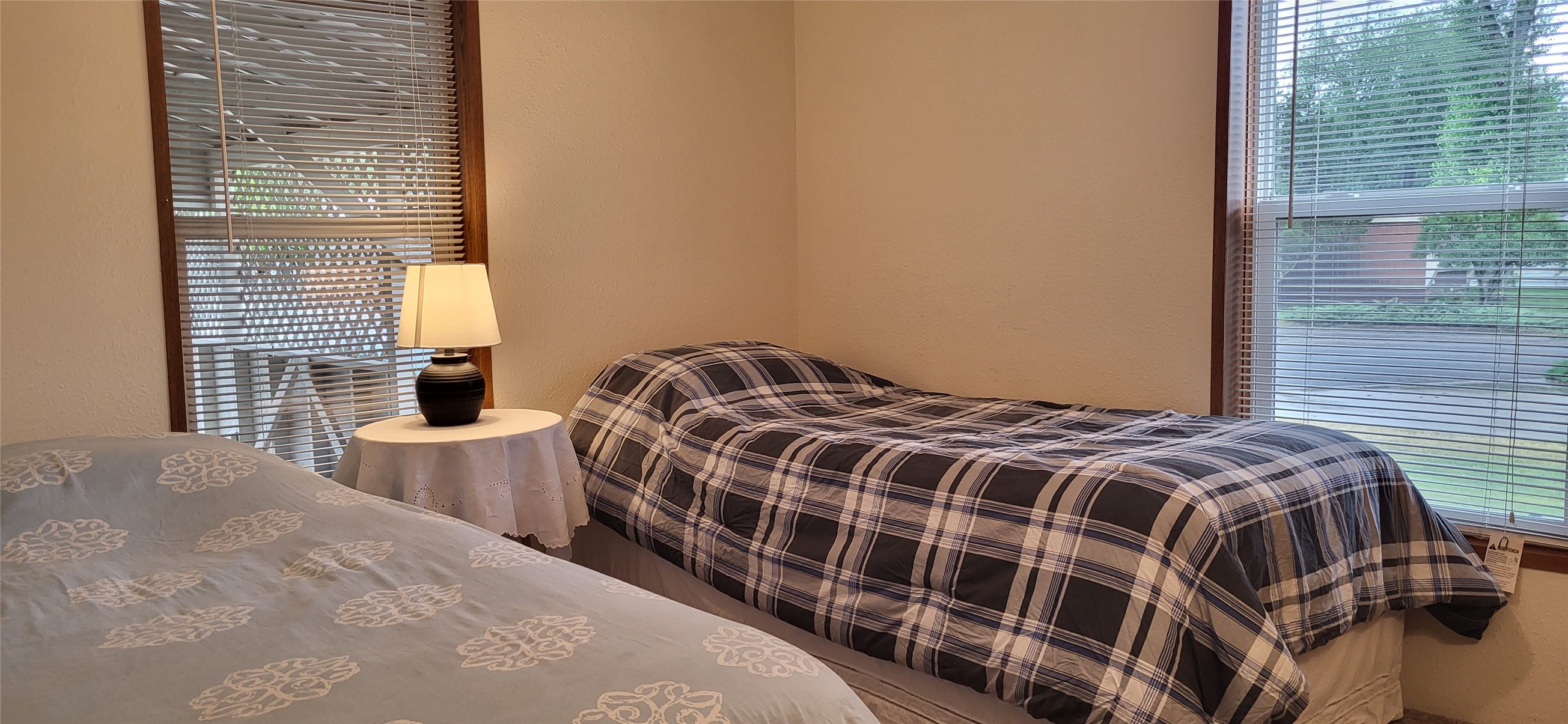 Helena, Montana 59601, United States, 3 Bedrooms Bedrooms, ,2 BathroomsBathrooms,Residential,Pending,53730