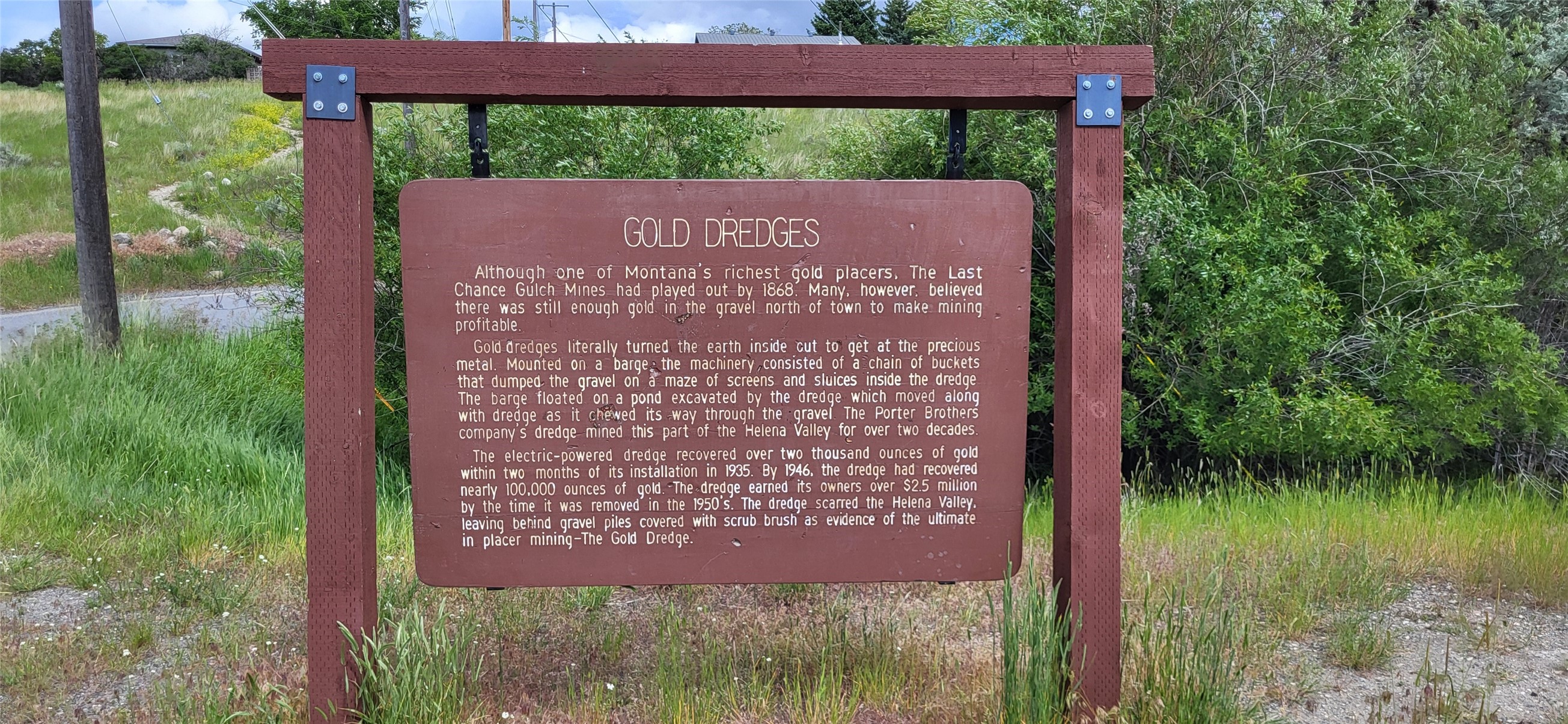 Helena, Montana 59601, United States, 3 Bedrooms Bedrooms, ,2 BathroomsBathrooms,Residential,Pending,53730