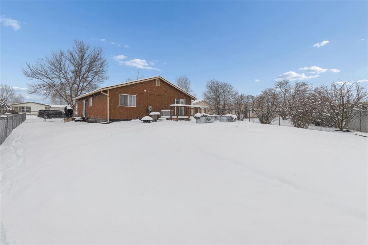 1945 S Meadows Drive